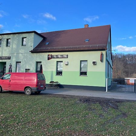 Pension Gasthaus Schuetzenhaus Waldenburg  المظهر الخارجي الصورة
